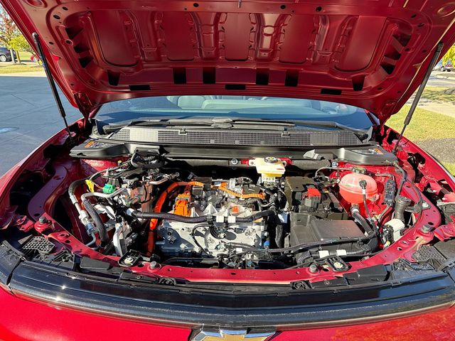 2026 Chevrolet Equinox EV LT2 w/PDE Image 9 of 31