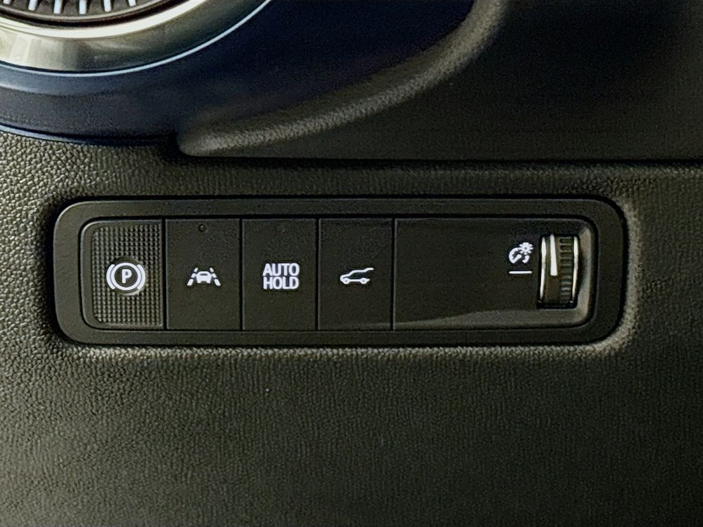 2026 Chevrolet Equinox EV LT2 w/PDE Image 28 of 33