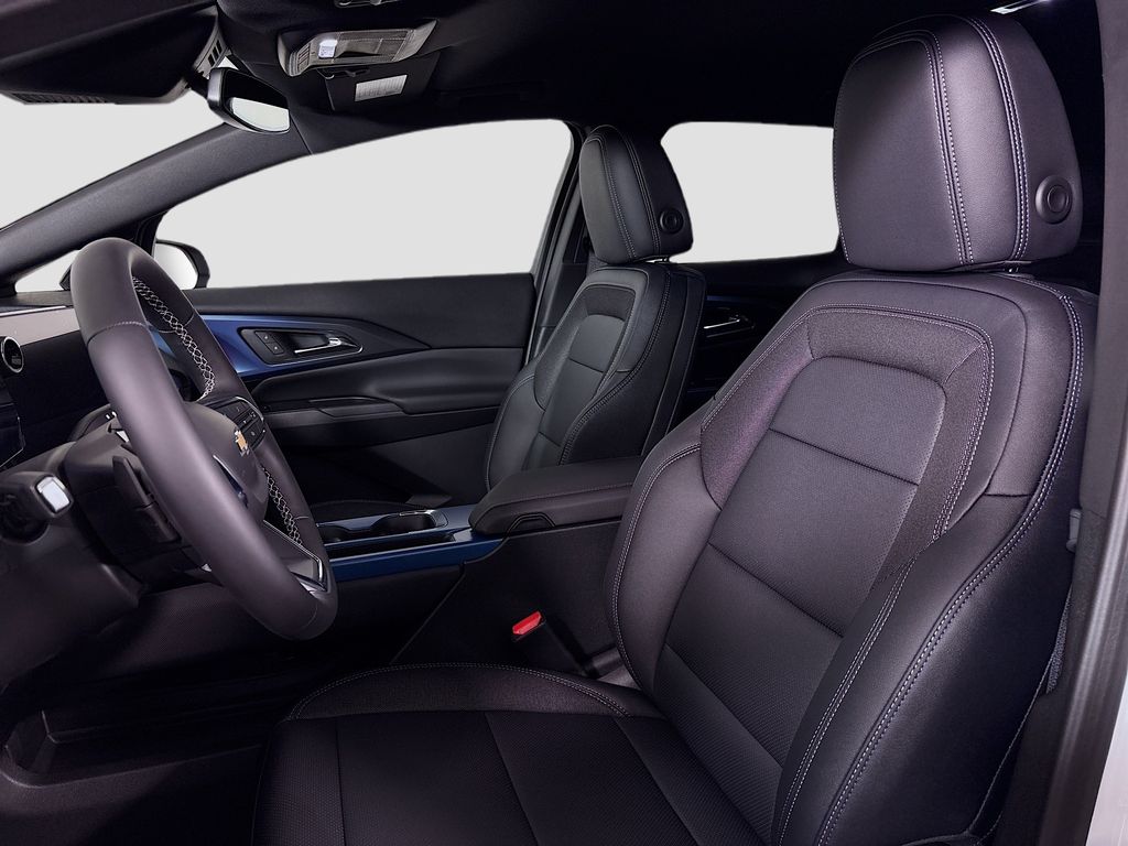 2026 Chevrolet Equinox EV LT2 w/PDE Image 14 of 33