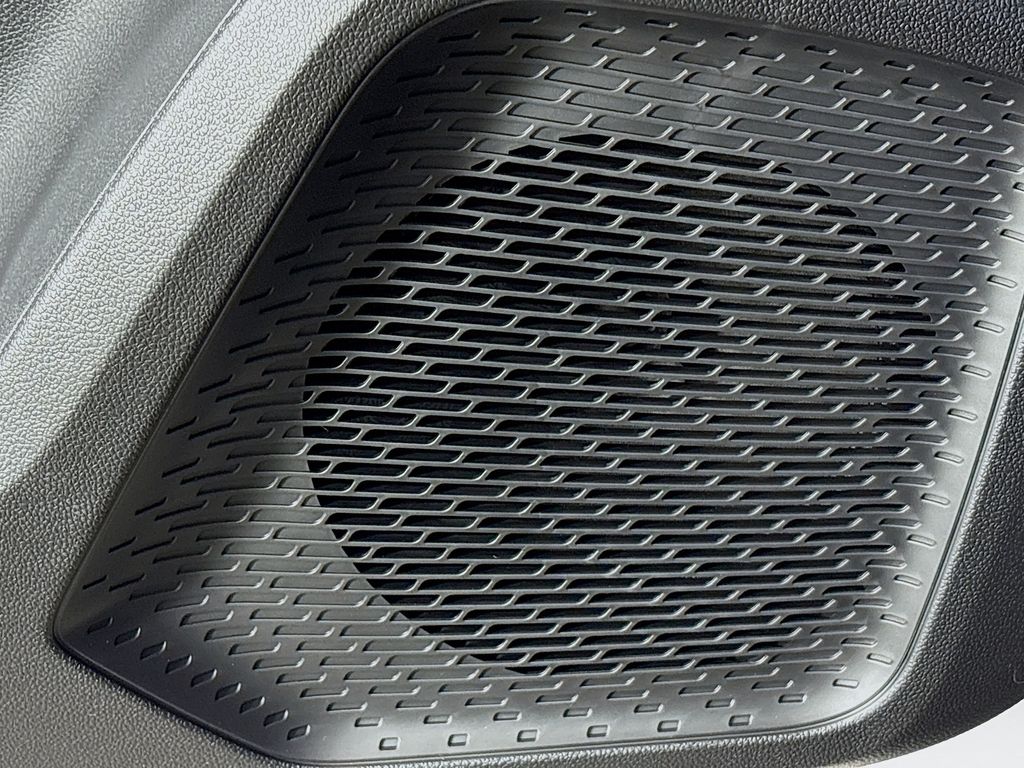 2026 Chevrolet Equinox EV LT2 w/PDE Image 32 of 33