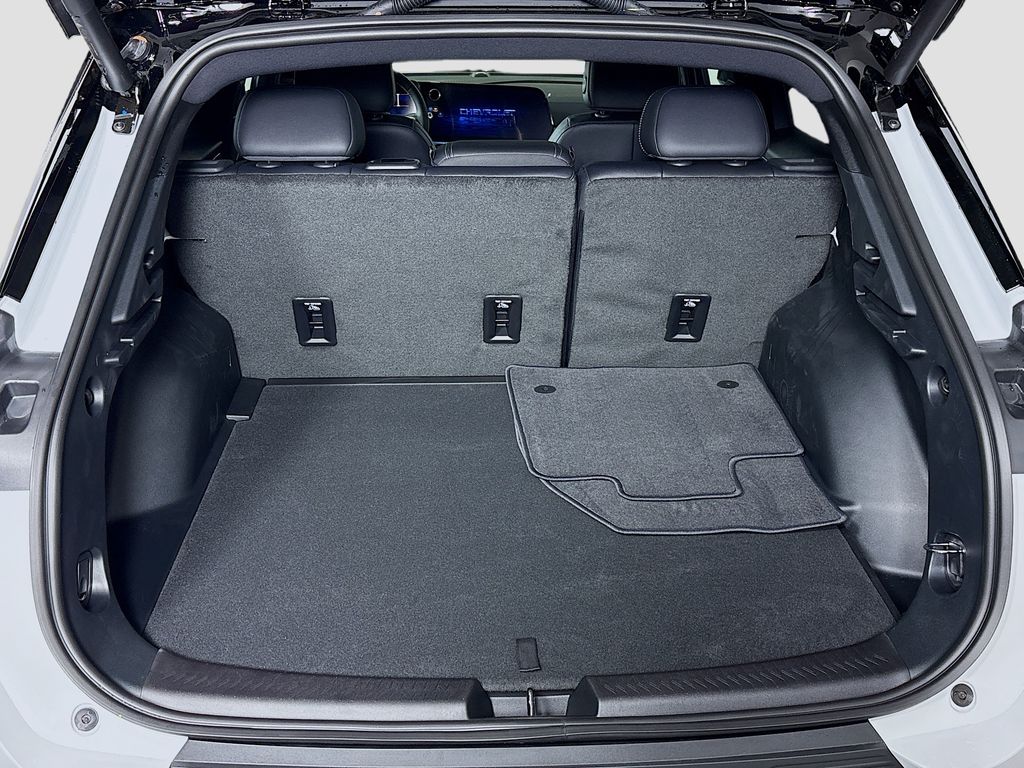 2026 Chevrolet Equinox EV LT2 w/PDE Image 11 of 33
