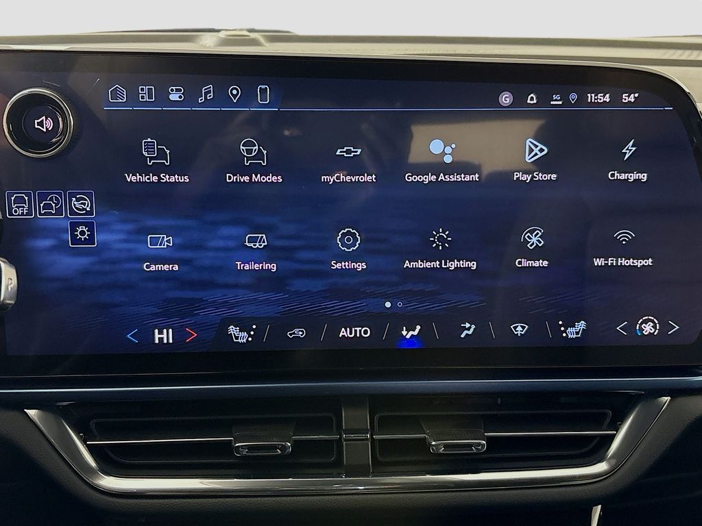 2026 Chevrolet Equinox EV LT2 w/PDE Image 26 of 33