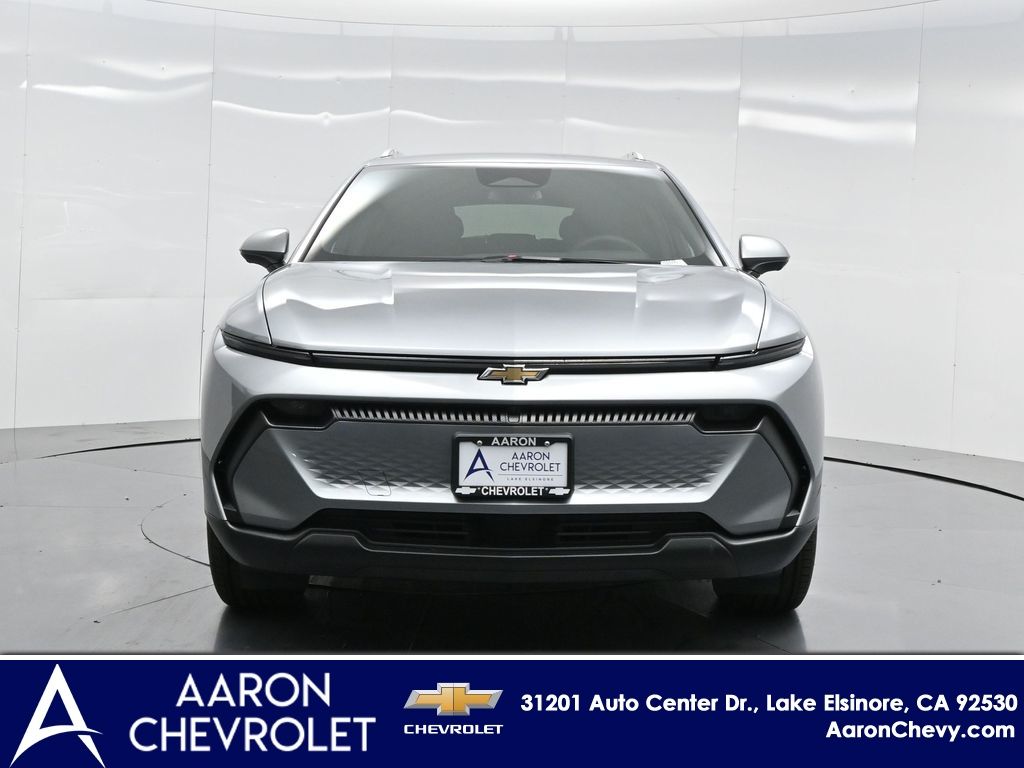 2026 Chevrolet Equinox EV LT2 w/PDE Image 5 of 52