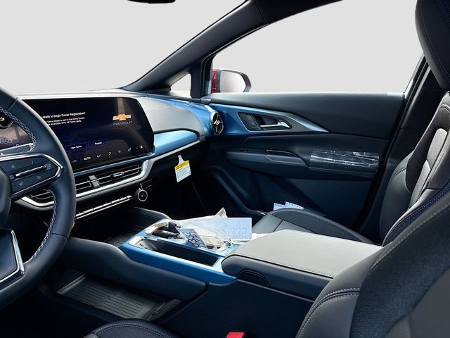 2026 Chevrolet Equinox EV LT2 w/PDE Image 20 of 31