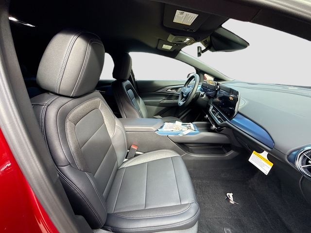 2026 Chevrolet Equinox EV LT2 w/PDE Image 15 of 31