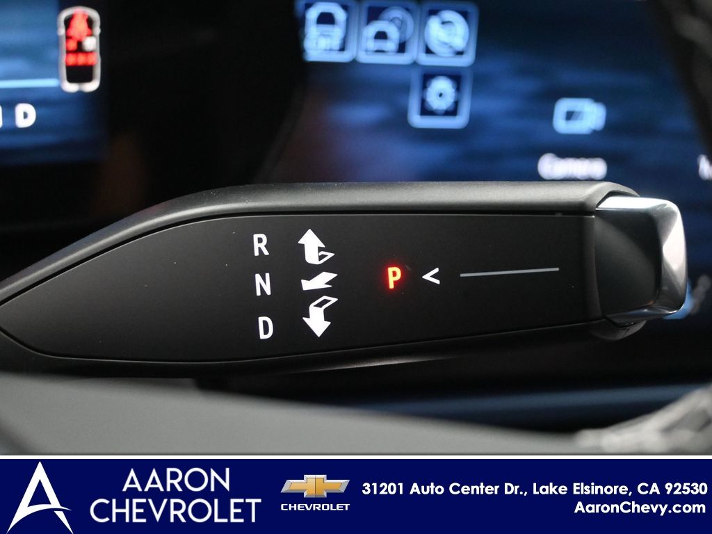 2026 Chevrolet Equinox EV LT2 w/PDE Image 45 of 59