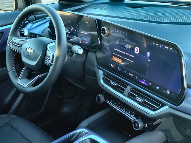 2026 Chevrolet Equinox EV LT2 w/PDE Image 17 of 36