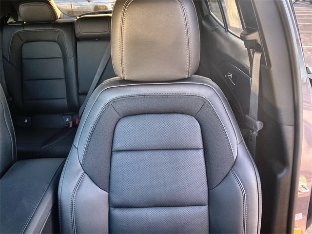 2026 Chevrolet Equinox EV LT2 w/PDE Image 11 of 36