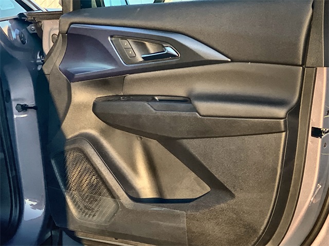 2026 Chevrolet Equinox EV LT2 w/PDE Image 31 of 36