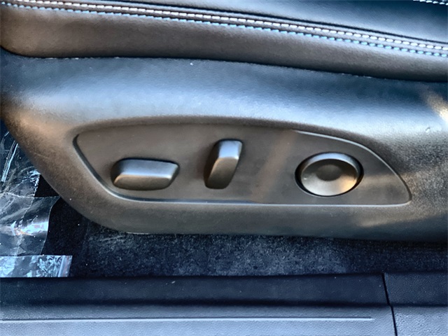 2026 Chevrolet Equinox EV LT2 w/PDE Image 34 of 36