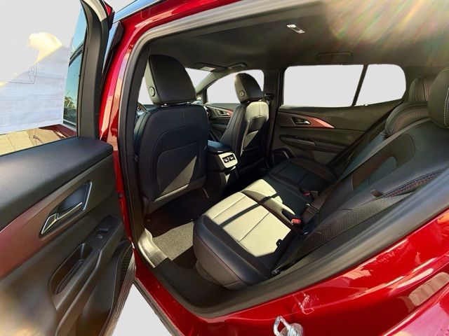 2026 Chevrolet Equinox EV RS Image 13 of 30