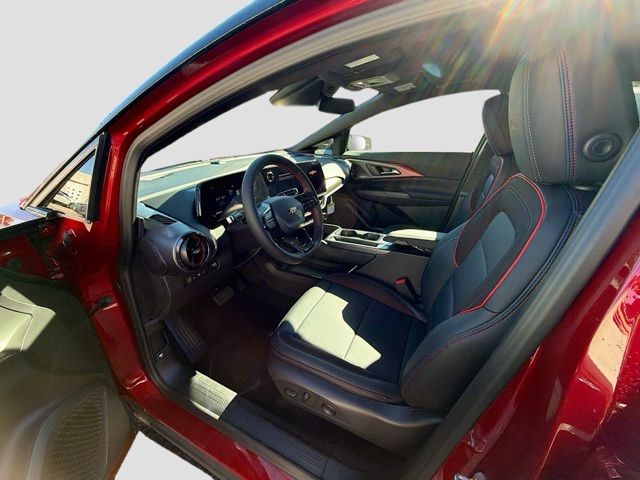 2026 Chevrolet Equinox EV RS Image 27 of 30