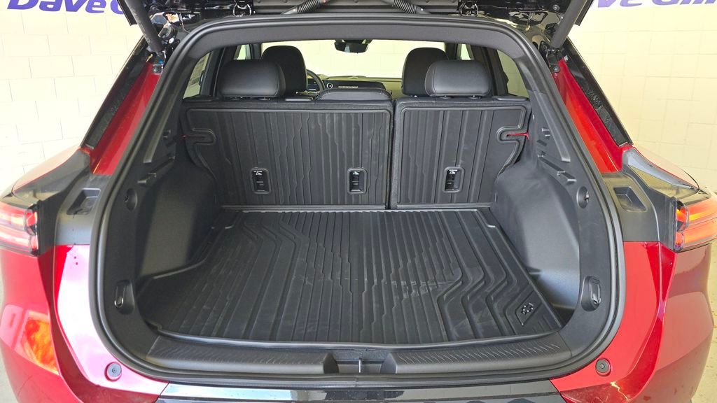 2026 Chevrolet Equinox EV RS Image 9 of 30