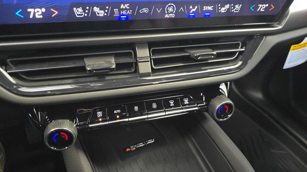 2026 Chevrolet Equinox EV RS Image 20 of 30