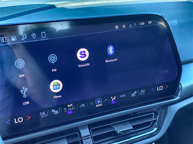 2026 Chevrolet Equinox EV RS Image 22 of 37