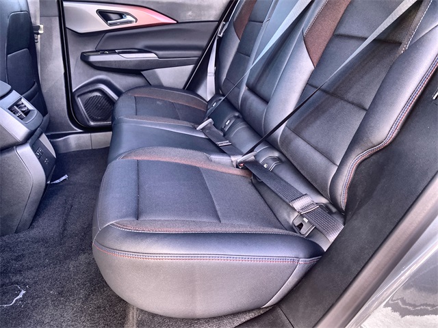 2026 Chevrolet Equinox EV RS Image 12 of 37