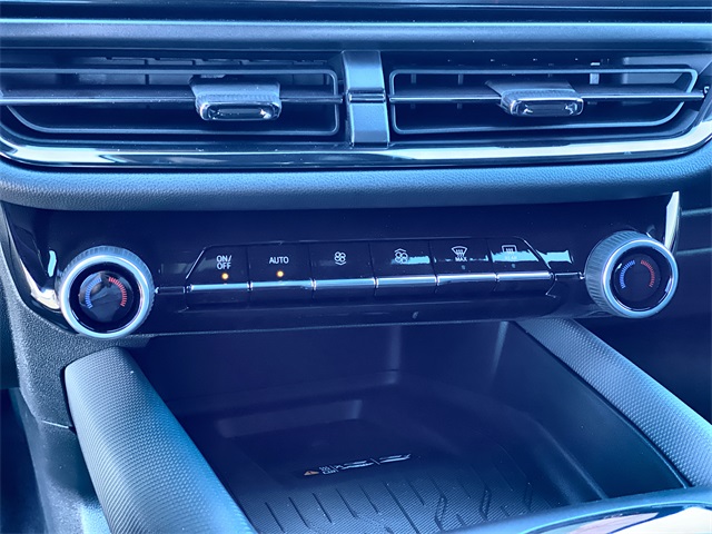 2026 Chevrolet Equinox EV RS Image 37 of 37