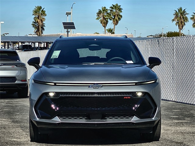 2026 Chevrolet Equinox EV RS Image 3 of 37