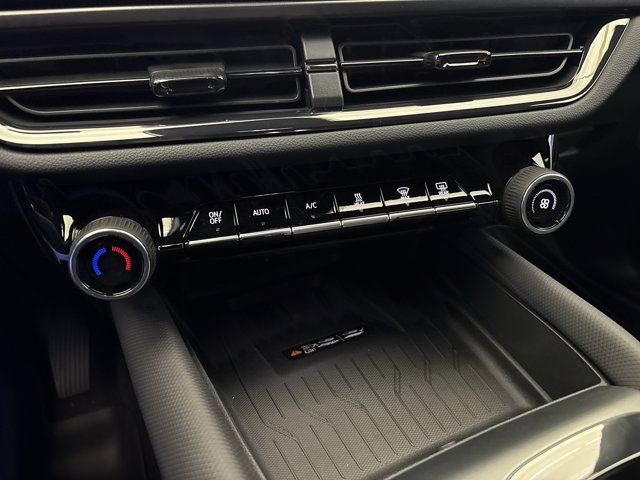 2026 Chevrolet Equinox EV RS Image 26 of 28