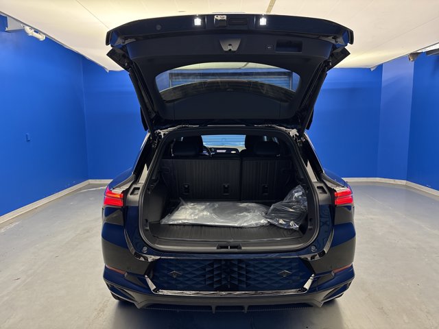 2026 Chevrolet Equinox EV RS Image 10 of 28