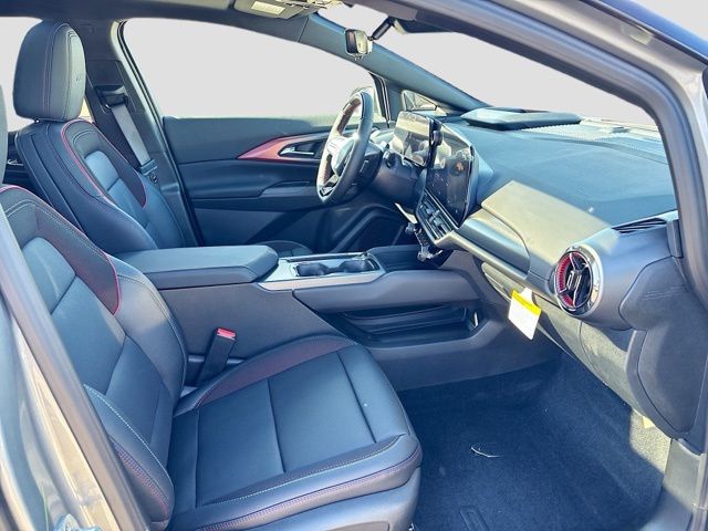 2026 Chevrolet Equinox EV RS Image 17 of 28