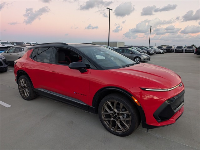 2026 Chevrolet Equinox EV RS Image 3 of 21