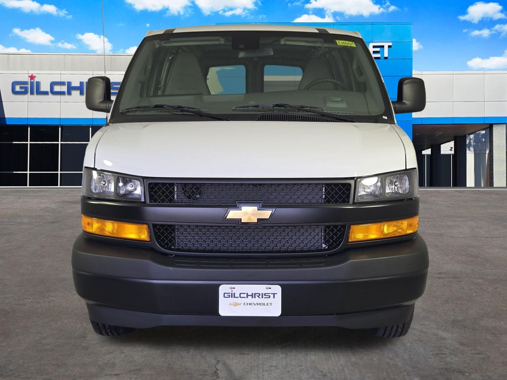 2026 Chevrolet Express Base Image 3 of 36