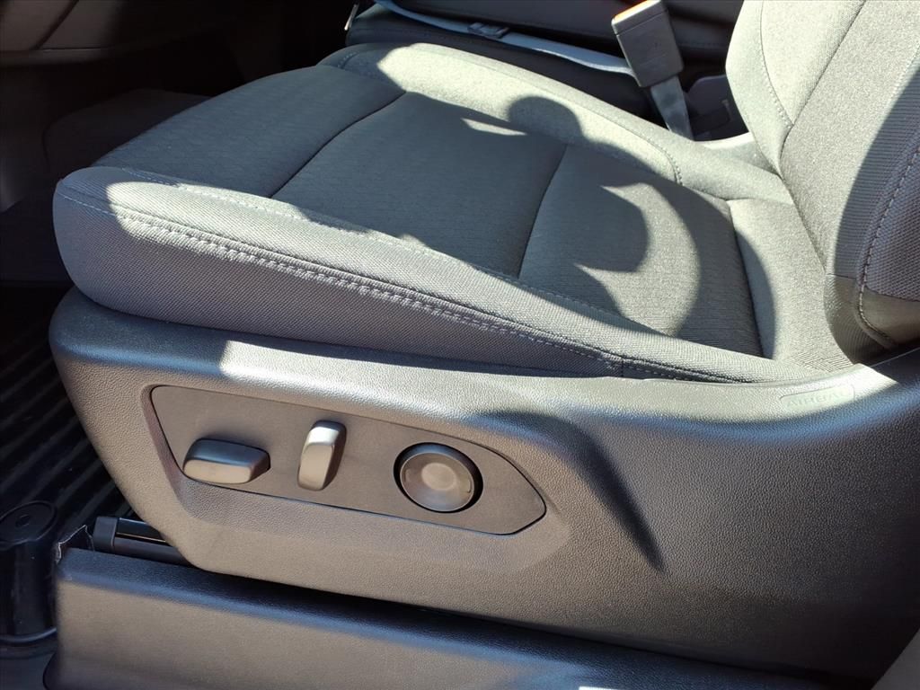 2026 Chevrolet Silverado 1500 Custom Trail Boss Image 13 of 16