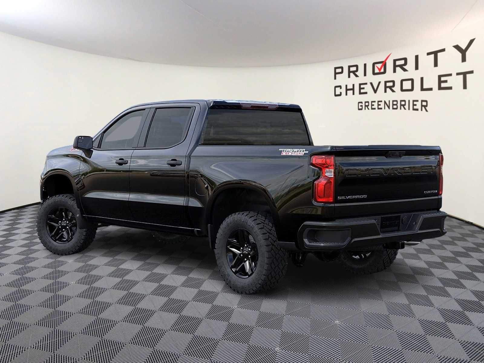 2026 Chevrolet Silverado 1500 Custom Trail Boss Image 8 of 24