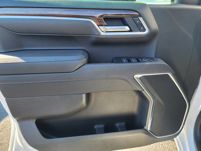 2026 Chevrolet Silverado 1500 LT Image 25 of 36