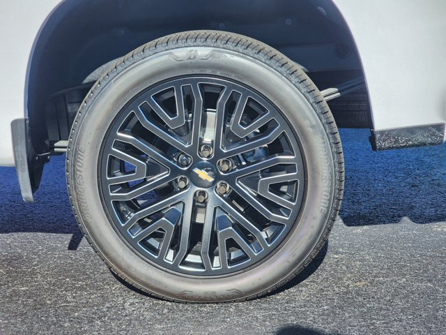 2026 Chevrolet Silverado 1500 LT Image 8 of 36