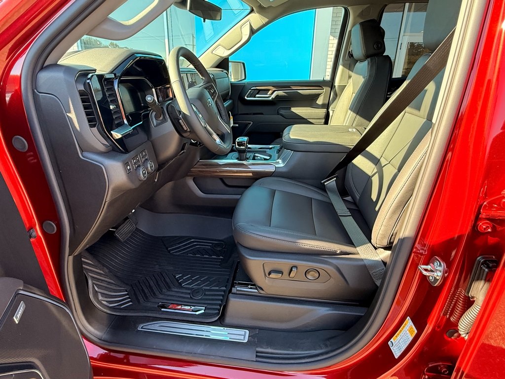 2026 Chevrolet Silverado 1500 RST Image 17 of 31