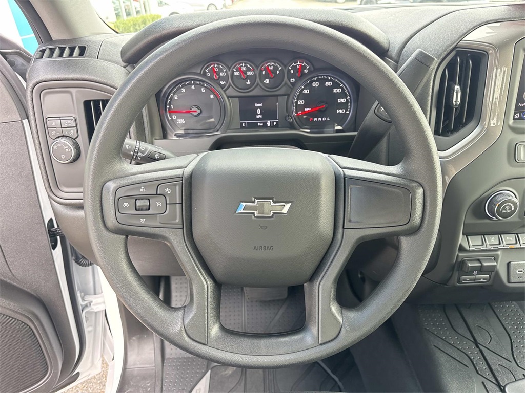 2026 Chevrolet Silverado 2500HD Custom Image 16 of 20