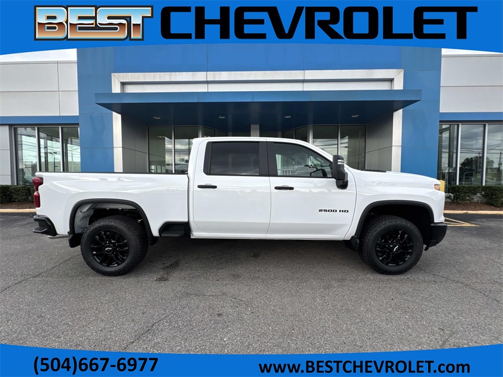 2026 Chevrolet Silverado 2500HD Custom Image 3 of 20