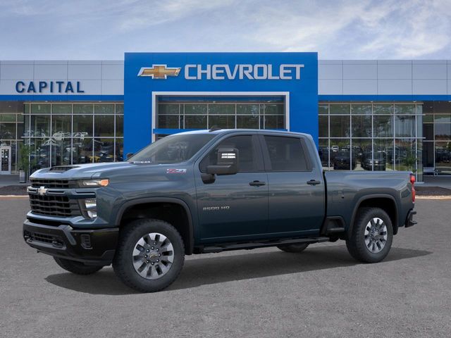 2026 Chevrolet Silverado 2500HD Custom Image 2 of 24