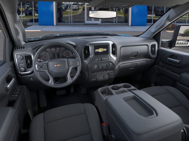 2026 Chevrolet Silverado 2500HD Custom Image 13 of 24
