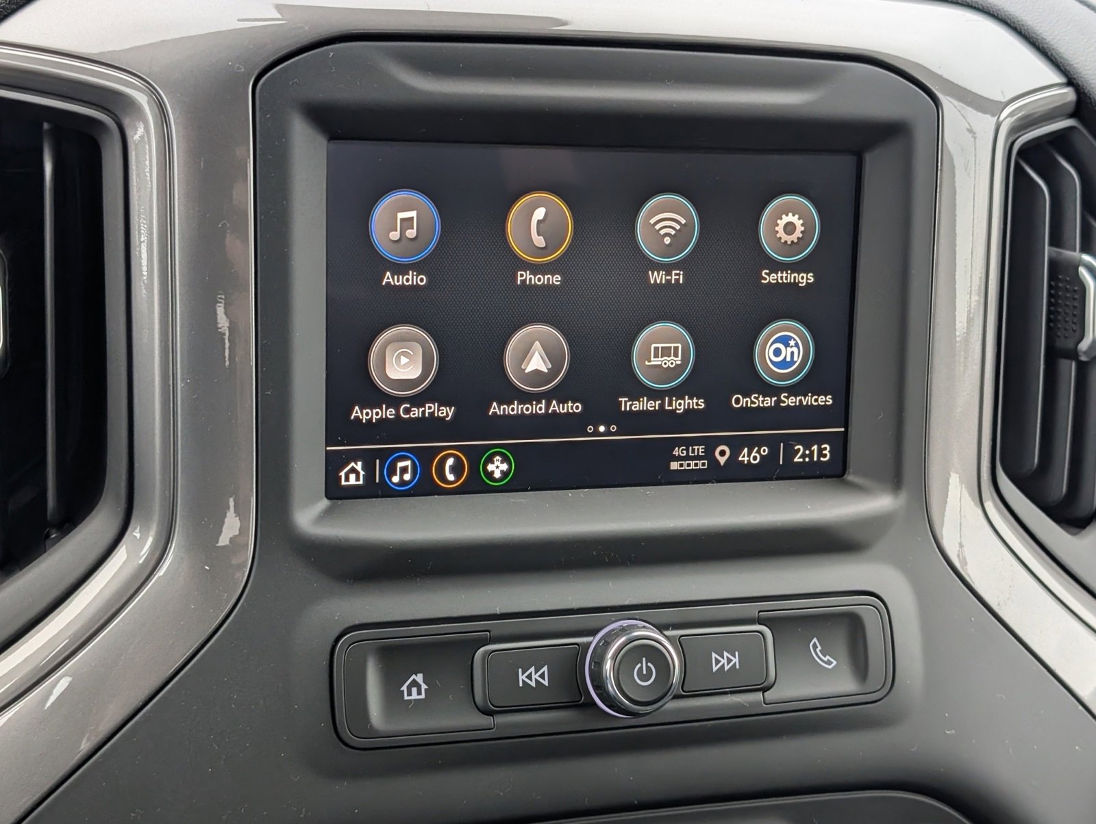 2026 Chevrolet Silverado 2500HD Custom Image 10 of 24