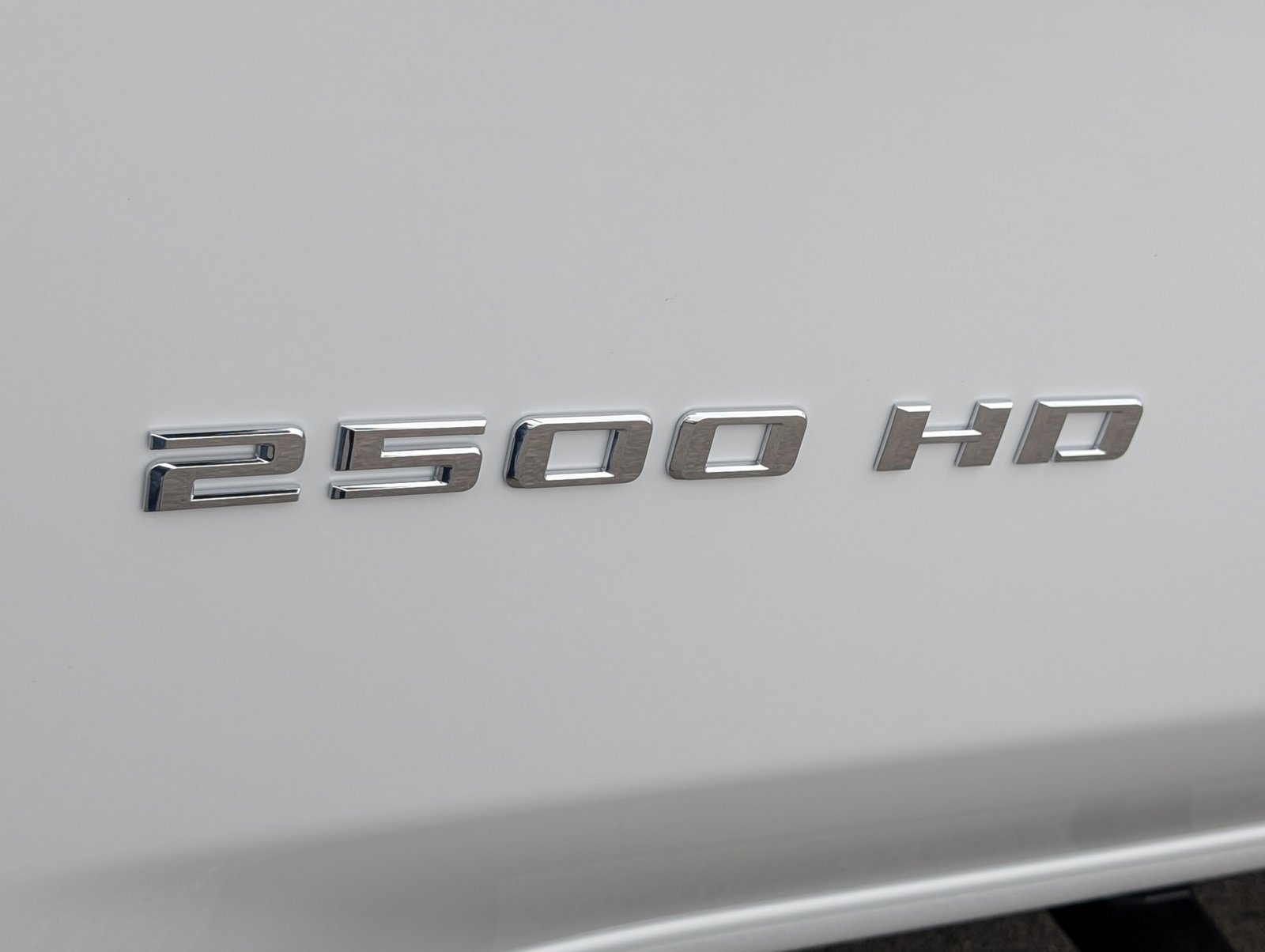 2026 Chevrolet Silverado 2500HD Custom Image 16 of 24