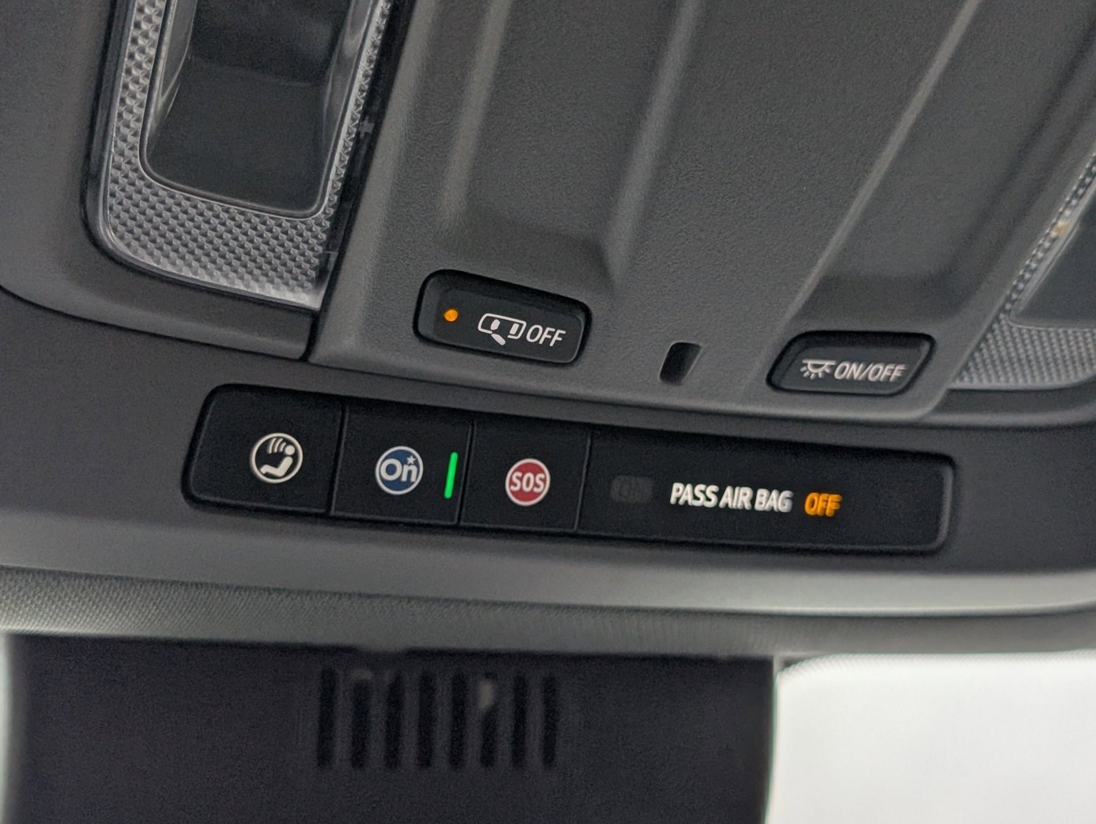 2026 Chevrolet Silverado 2500HD Custom Image 11 of 24