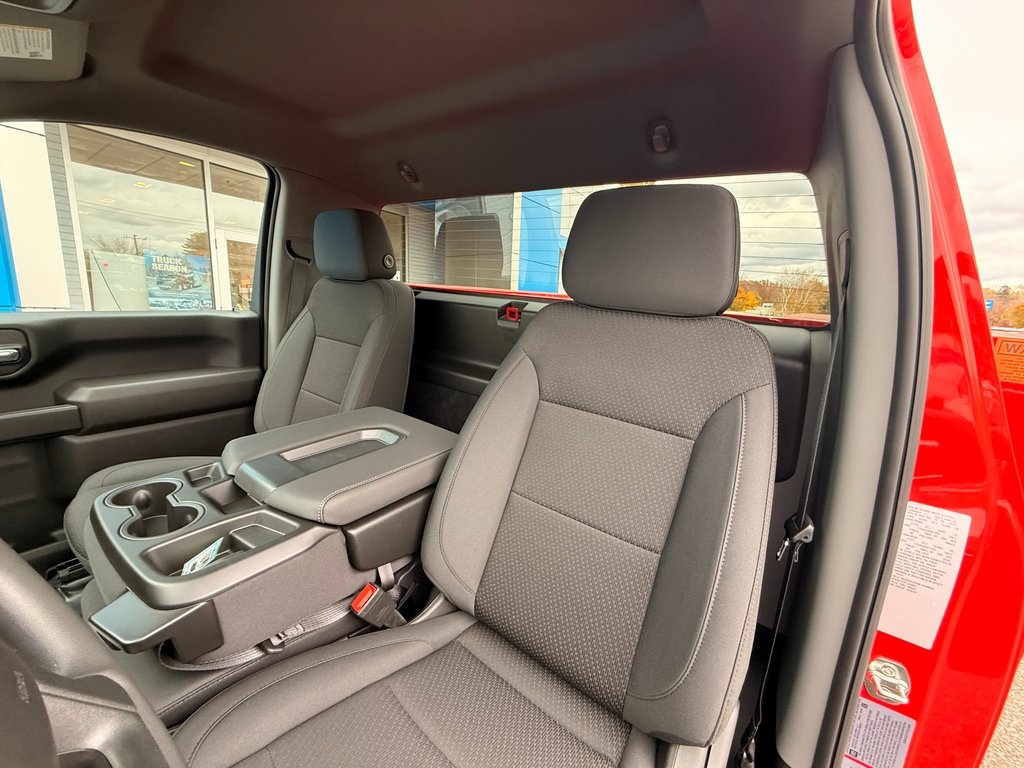 2026 Chevrolet Silverado 3500HD Work Truck Image 17 of 38