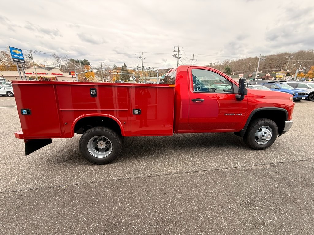 2026 Chevrolet Silverado 3500HD Work Truck Image 4 of 38