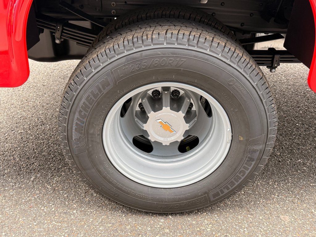 2026 Chevrolet Silverado 3500HD Work Truck Image 12 of 38