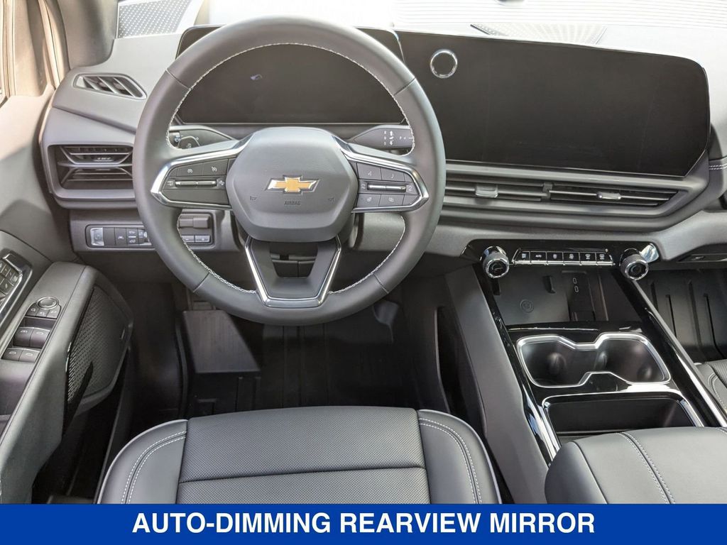 2026 Chevrolet Silverado EV Extended Range LT Image 15 of 35