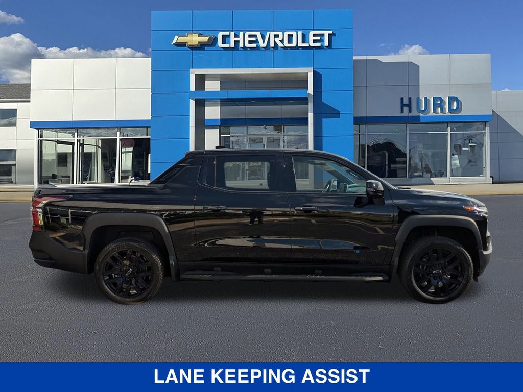 2026 Chevrolet Silverado EV Extended Range LT Image 4 of 35