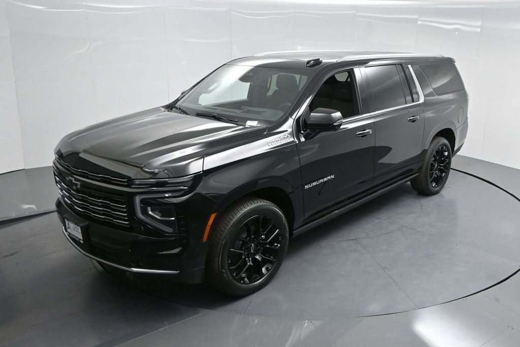 2026 Chevrolet Suburban High Country Image 2 of 67