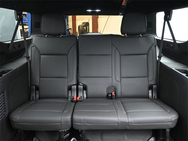 2026 Chevrolet Suburban High Country Image 40 of 59