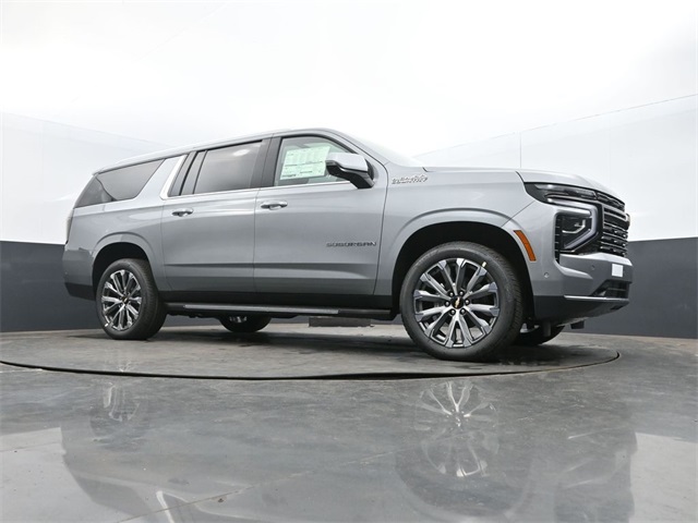 2026 Chevrolet Suburban High Country Image 12 of 59