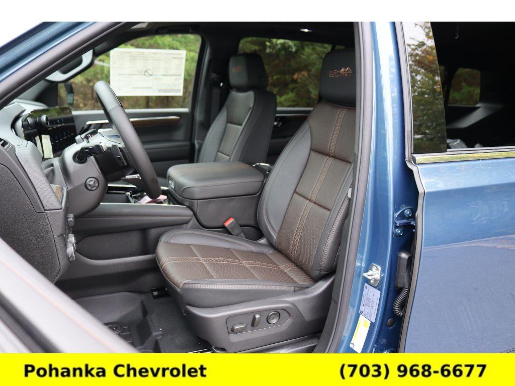 2026 Chevrolet Suburban High Country Image 15 of 38