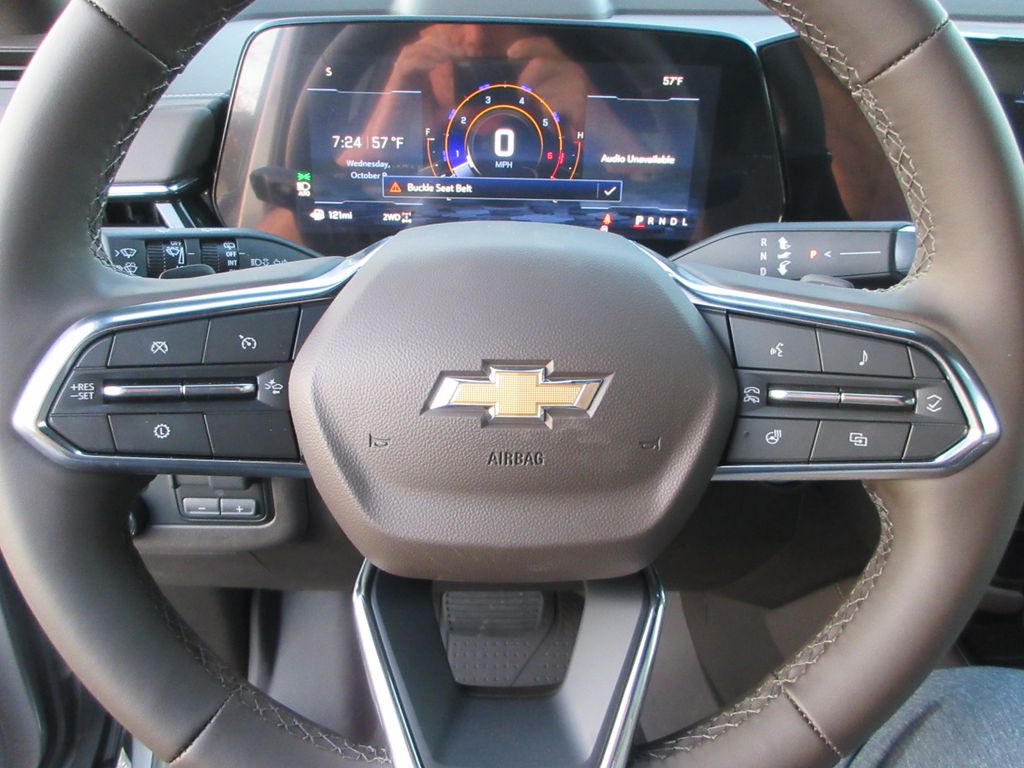 2026 Chevrolet Suburban LT Image 20 of 35