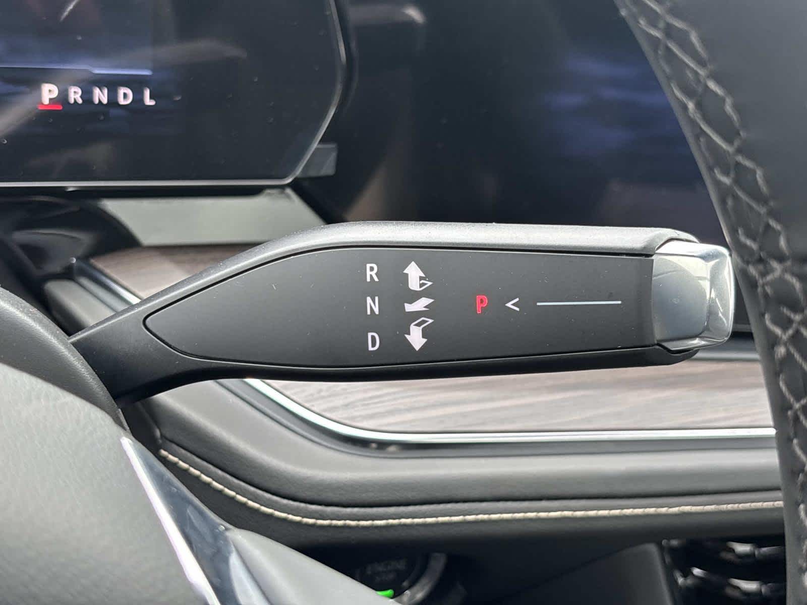 2026 Chevrolet Suburban Premier Image 24 of 54